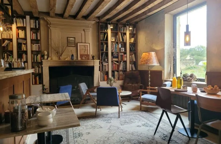Intérieur de la planque en Perche