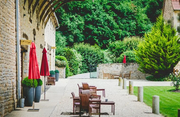 Extérieur du spa du domaine de la Pommeraye