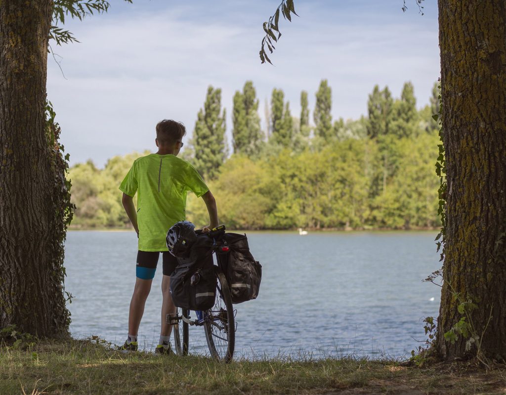 Avenue verte London Paris camping caravaning de L