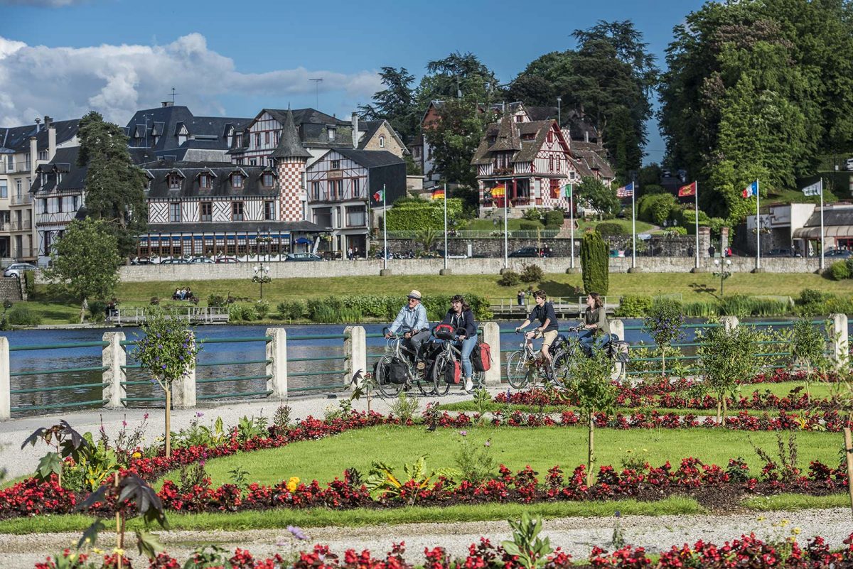 Itinéraire de la véloscénie à Bagnole-de-l