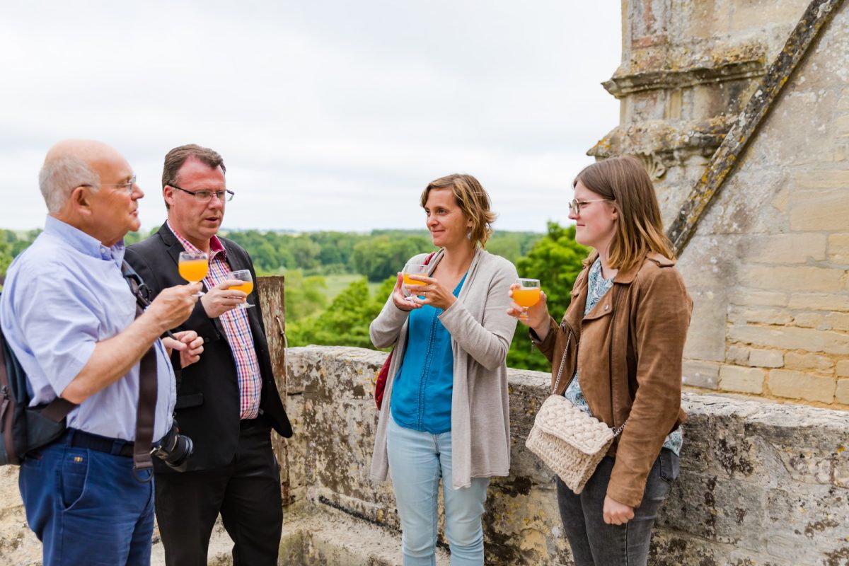 Sur les toits du Château de Fontaine-Henry