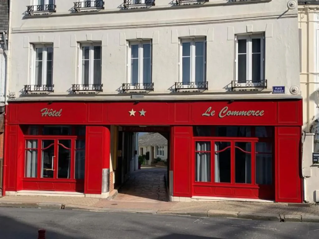 Façade de l'Hôtel du commerce à Fécamp