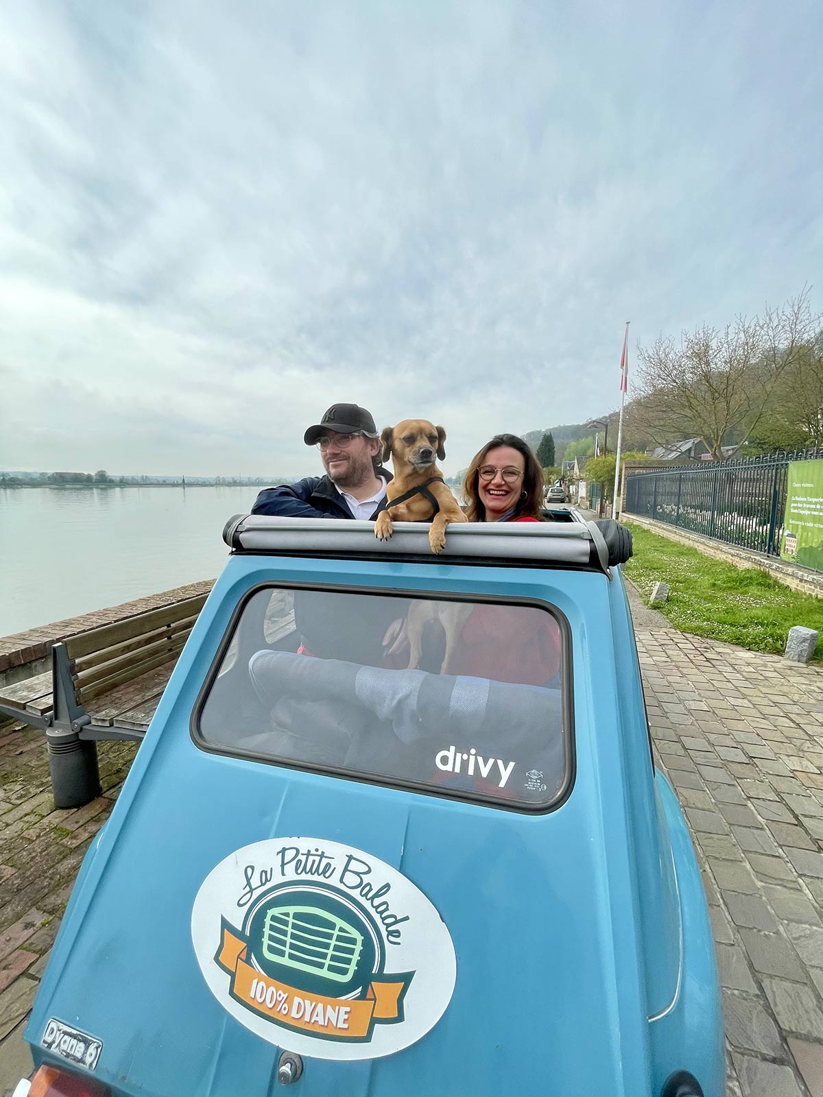 Balade en dyane en bord de Seine