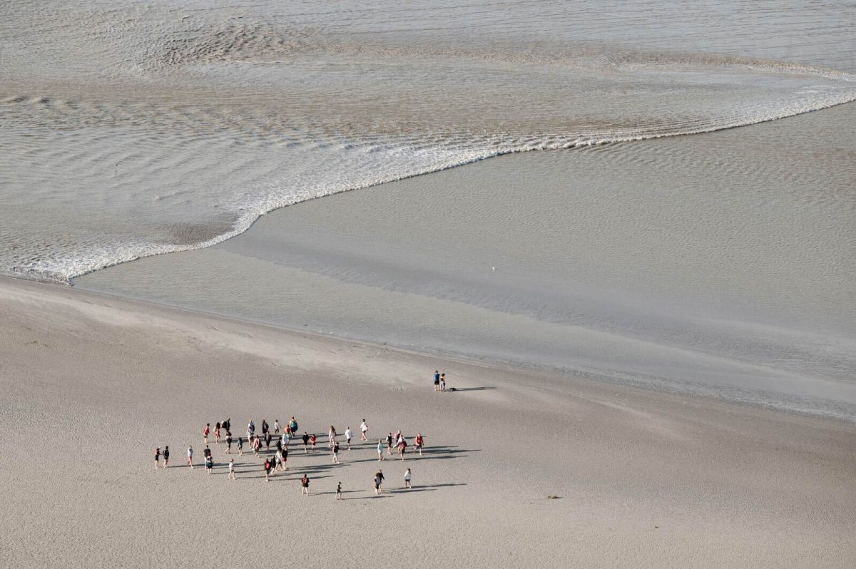 Tidal bore in the Bay of the Mont-Saint-Michel