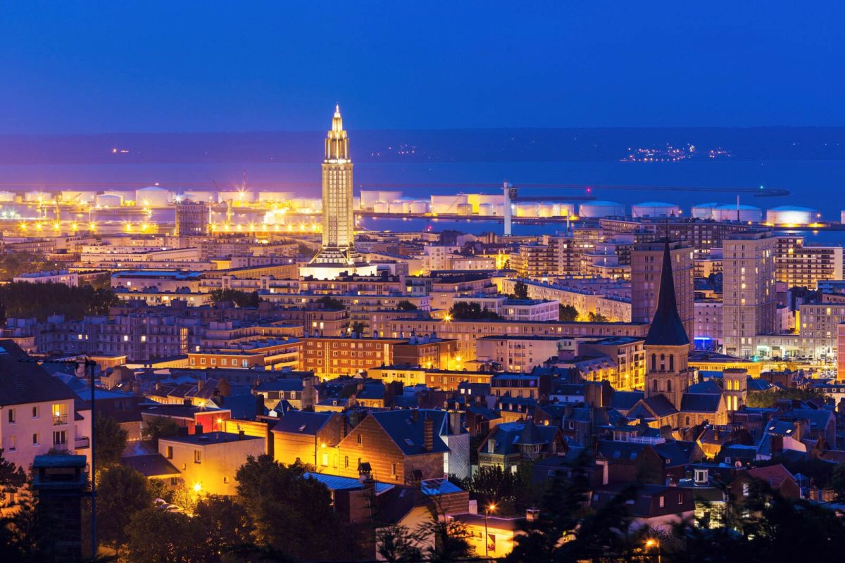 Le Havre at nightfall