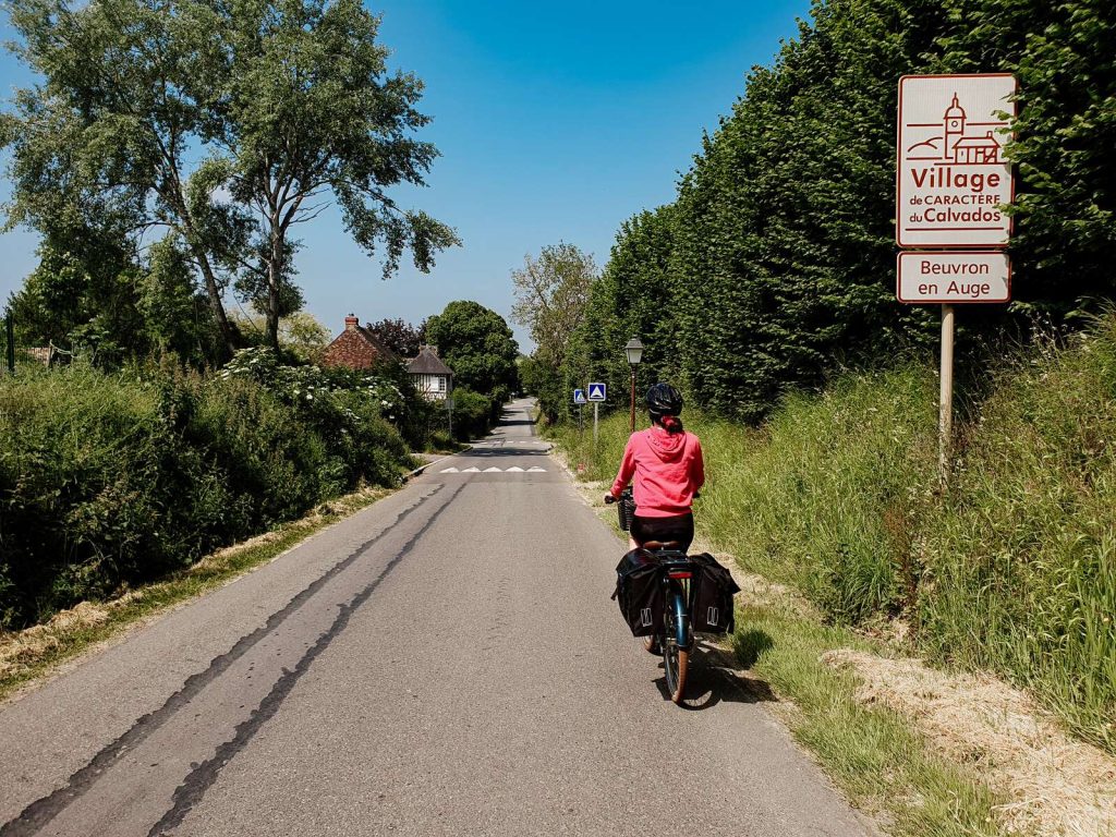 Arrivée à Beuvron-en-Auge
