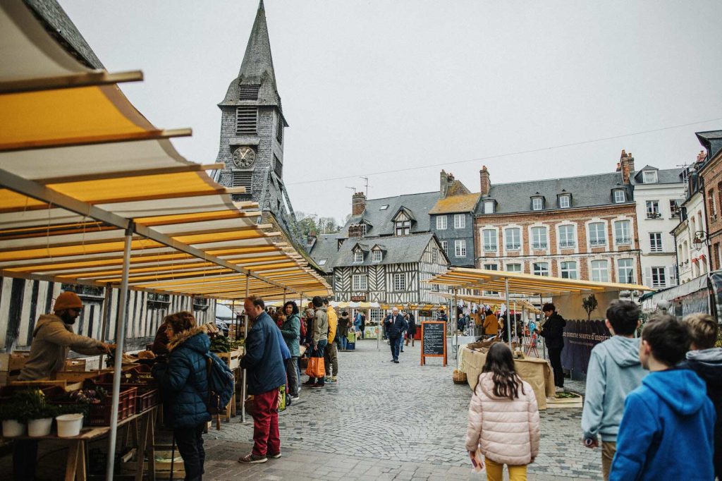 Marché bio à Honfleur