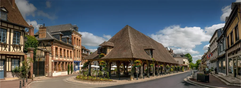 Halle de Lyons-la-Forêt