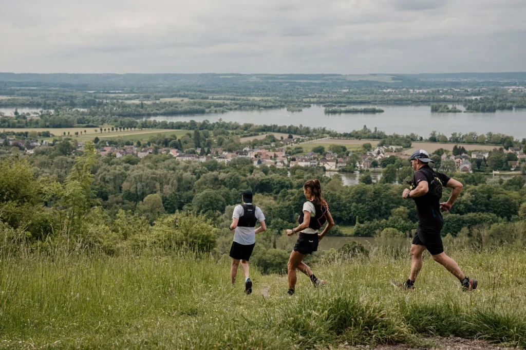 Trail running at the Panorama des Deux Amants
