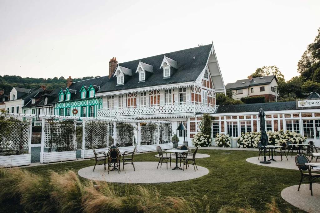 La White House à Villequier