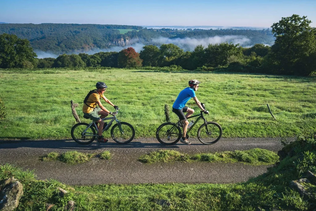 Excursión en bicicleta de montaña en Suisse Normande