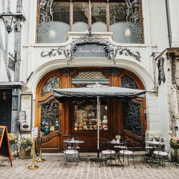 Extérieur du salon de thé Dames Cake à Rouen