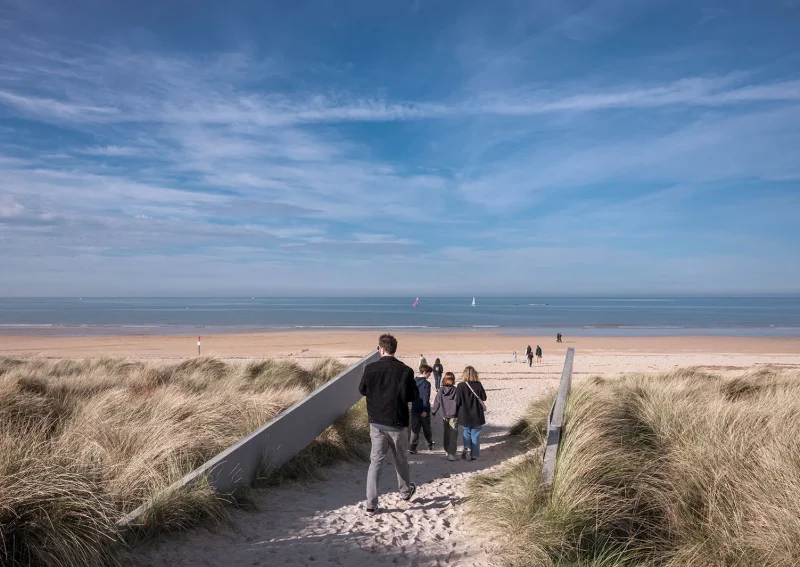 La plage de Juno Beach, en famille