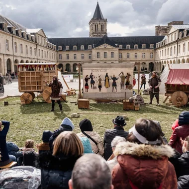 Village médiéval à l'Abbaye aux Dames à Caen