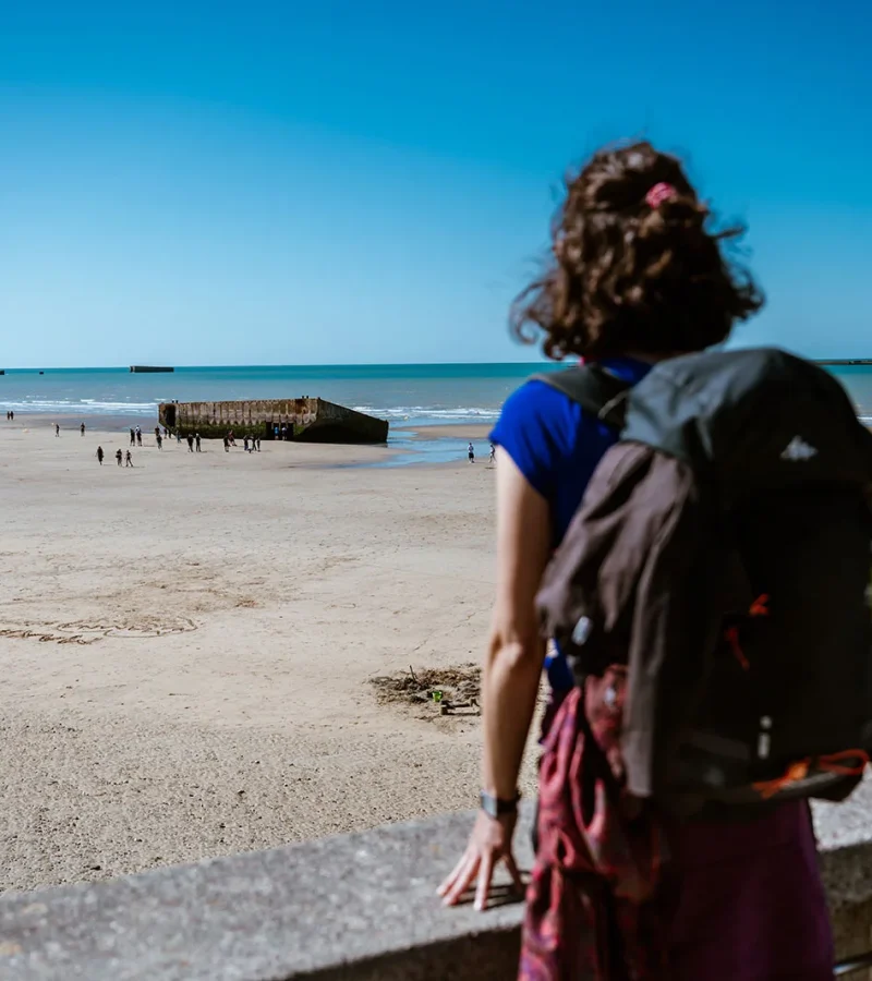 A pied sur les Plages du Débarquement via le GR®223