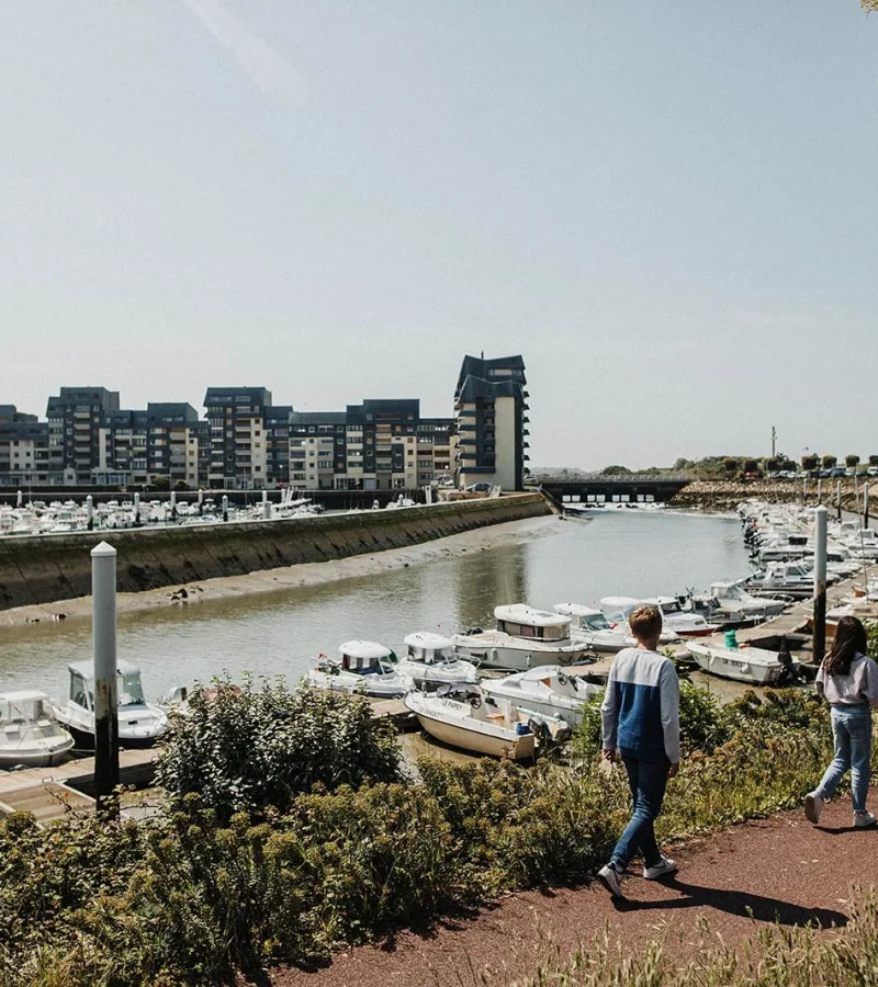 Destination Courseulles-sur-Mer pour un séjour famille entre plage et D-Day