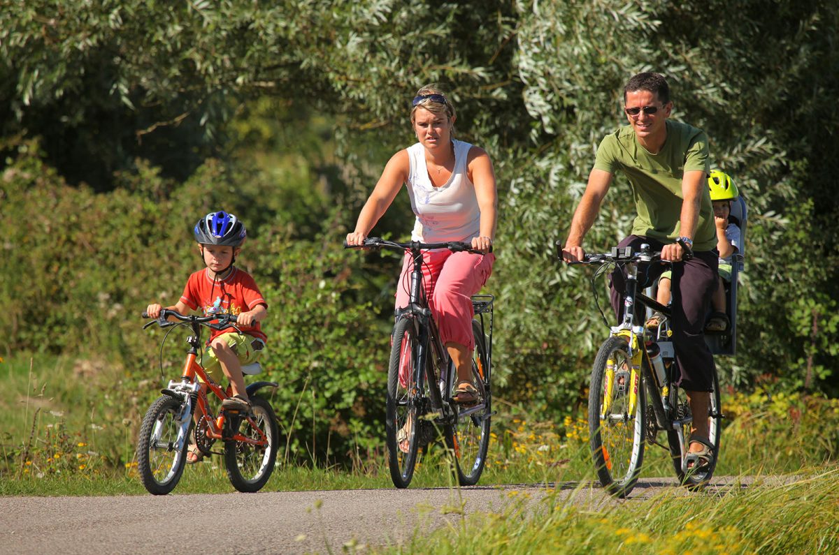 Balade à vélo en famille dans le Calvados