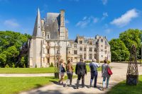 Experience_Normande-visite_des_toits_du_Chateau_de_Fontaine-Henry-Sabina_Lorkin