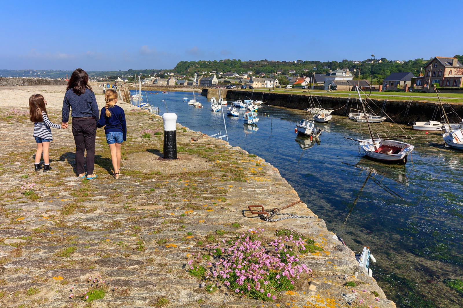 Le grand charme des petits ports du Cotentin