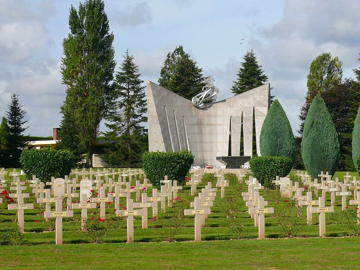 cimetière militaire polonais d'Urville