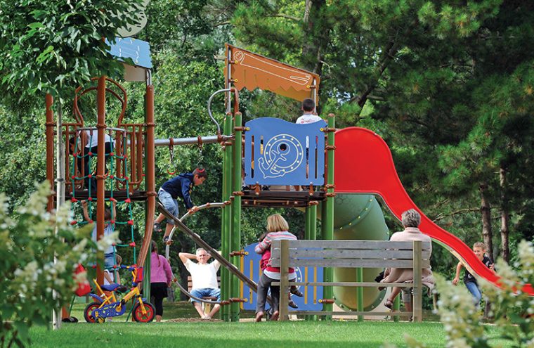 Plaine de jeux pour enfants à Cabourg - Parc de l'Aquilon